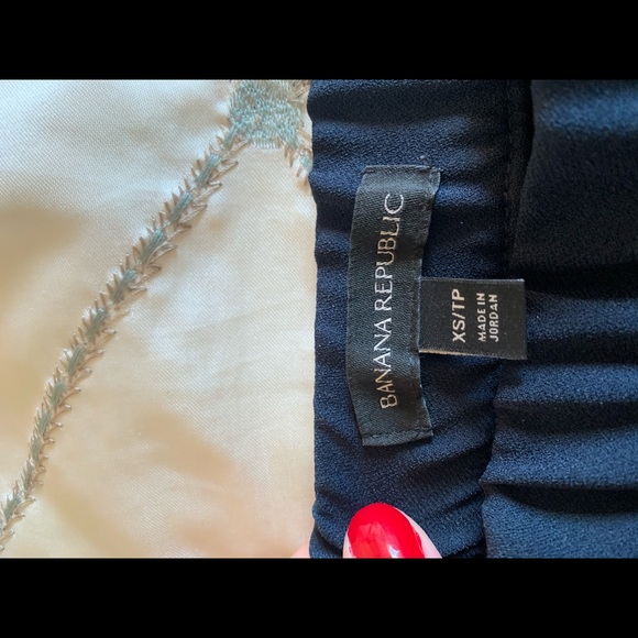 XS Banana Republic Pants - Picture 2 of 3